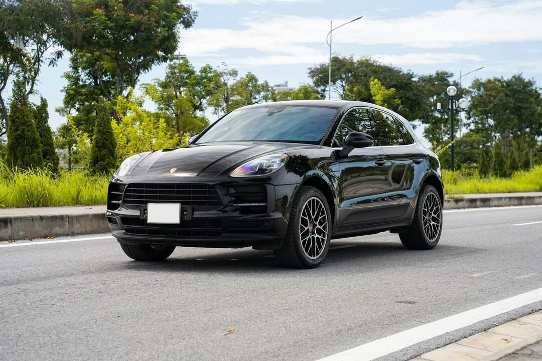 Porsche Macan sports car