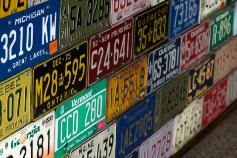 How to Find Out the Vehicle History by the Old License Plate